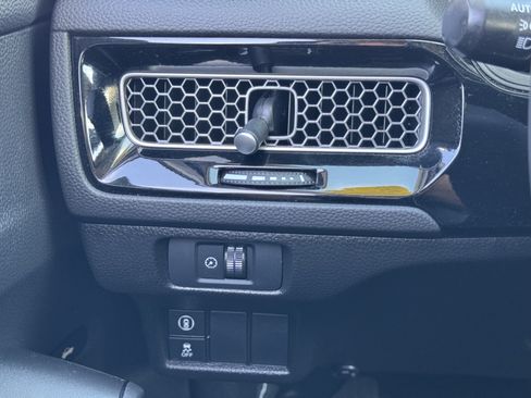 Used 2022 Honda Civic EX image 25