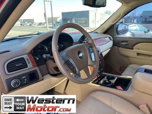 Used 2014 Chevrolet Tahoe LT w/ All-Star Edition image 10