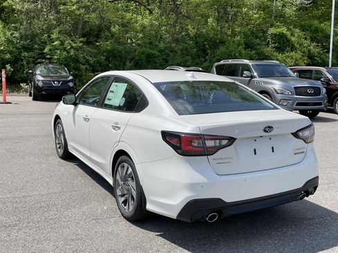 Used 2025 Subaru Legacy Touring XT image 3
