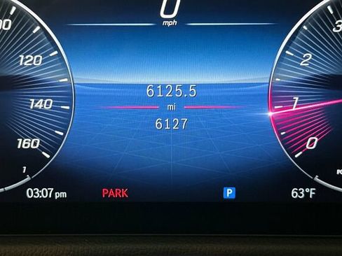 Certified 2025 Mercedes-Benz GLA 250 image 35