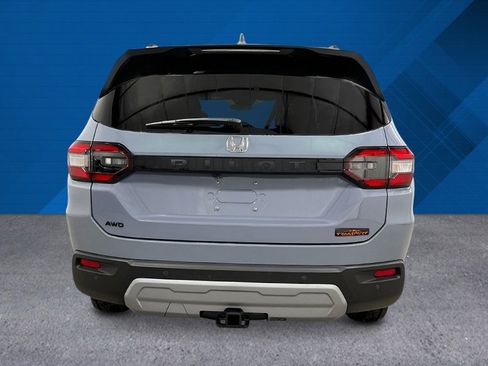 New 2025 Honda Pilot TrailSport image 5