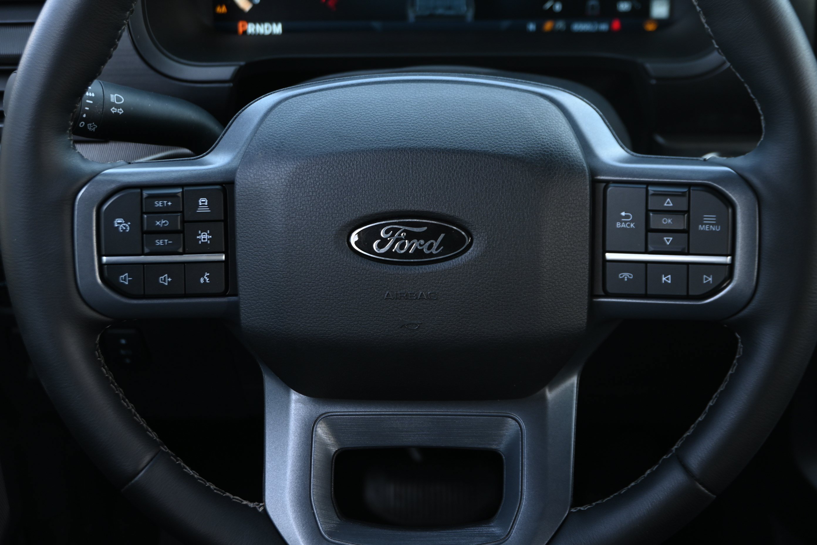 Used 2025 Ford F150 Lariat AWD/4WD image 33