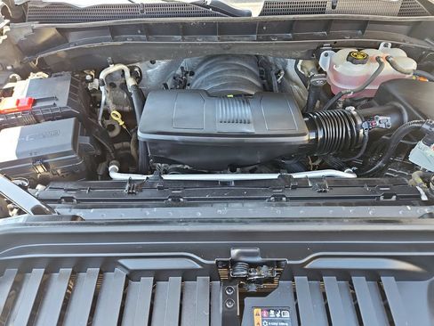 Used 2020 GMC Sierra 1500 SLE w/ Driver Alert Package II AWD/4WD image 21