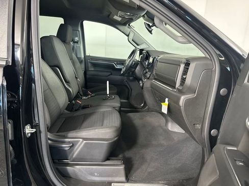 Used 2023 Chevrolet Silverado 1500 LT image 28