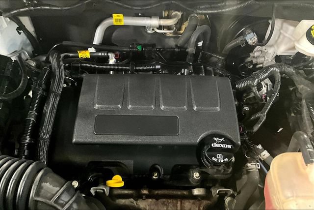 Used 2021 Chevrolet Trax LT AWD/4WD image 26