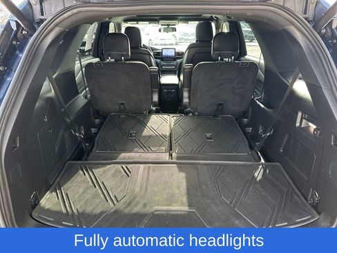 Used 2020 Ford Explorer XLT w/ Equipment Group 202A image 27