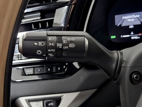 Used 2025 Lexus RX 350 Premium Plus w/ Accessory Package (Z1) FWD image 26