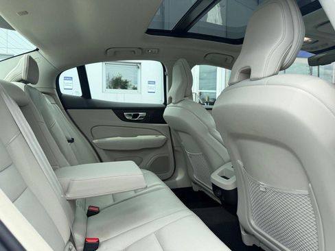 Certified 2025 Volvo S60 B5 Plus AWD/4WD image 11