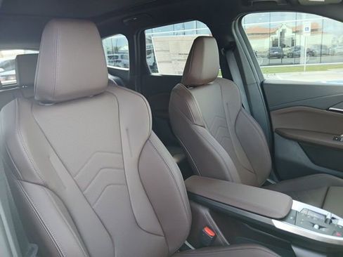 New 2025 BMW X1 xDrive28i w/ Technology Package AWD/4WD image 17
