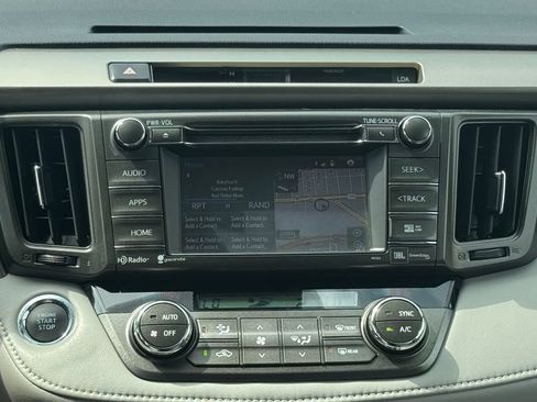 Used 2014 Toyota RAV4 Limited w/ Technology Package AWD/4WD image 16