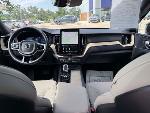Certified 2026 Volvo XC60 B5 Plus AWD/4WD image 18