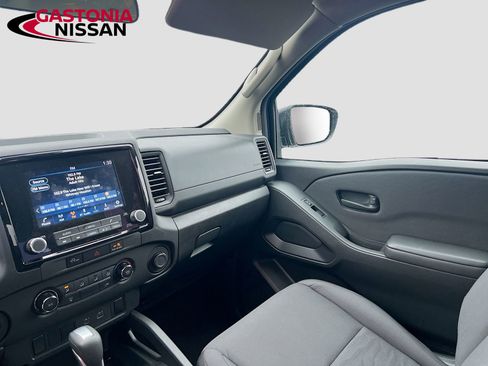 Used 2024 Nissan Frontier S image 27