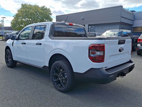 New 2025 Ford Maverick XLT w/ XLT Luxury Package image 5