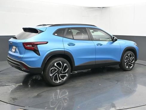 New 2026 Chevrolet Trax RS w/ Driver Confidence Package image 10