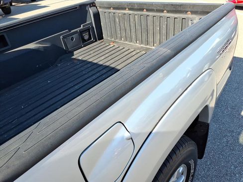 Used 2008 Toyota Tacoma 4x4 Access Cab V6 image 8