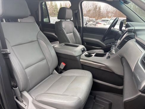 Used 2020 Chevrolet Tahoe LT image 33