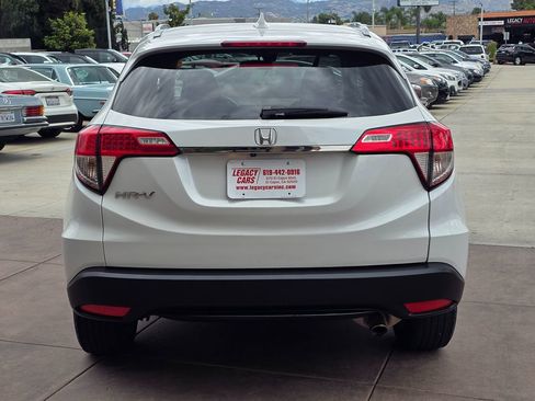 Used 2022 Honda HR-V EX image 10