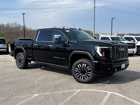 New 2026 GMC Sierra 2500 Denali Ultimate image 1