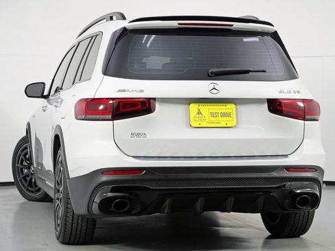 Used 2021 Mercedes-Benz GLB 35 AMG 4MATIC image 5