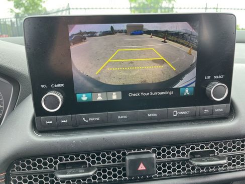 Used 2024 Honda HR-V Sport image 24
