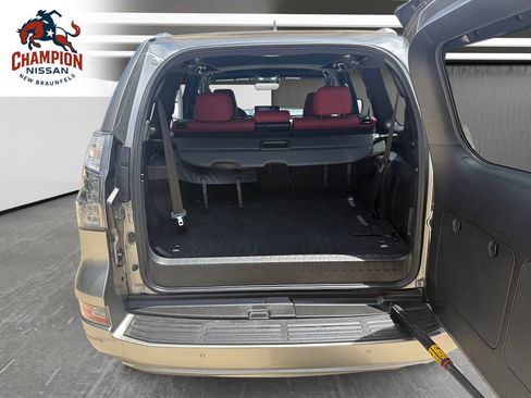 Used 2023 Lexus GX 460 Premium w/ Premium Plus Package AWD/4WD image 18