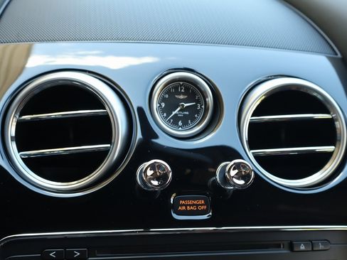 Certified 2018 Bentley Continental GT Supersports image 33