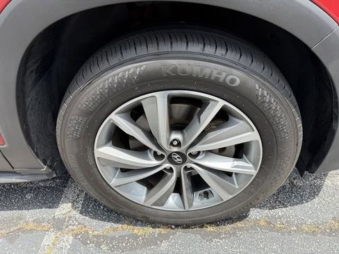 Used 2020 Hyundai Santa Fe SEL w/ Convenience + Premium Package FWD image 53