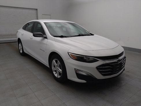Used 2022 Chevrolet Malibu LS FWD image 13