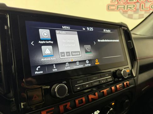 Used 2025 Nissan Frontier PRO-4X w/ Pro Convenience Package AWD/4WD image 19