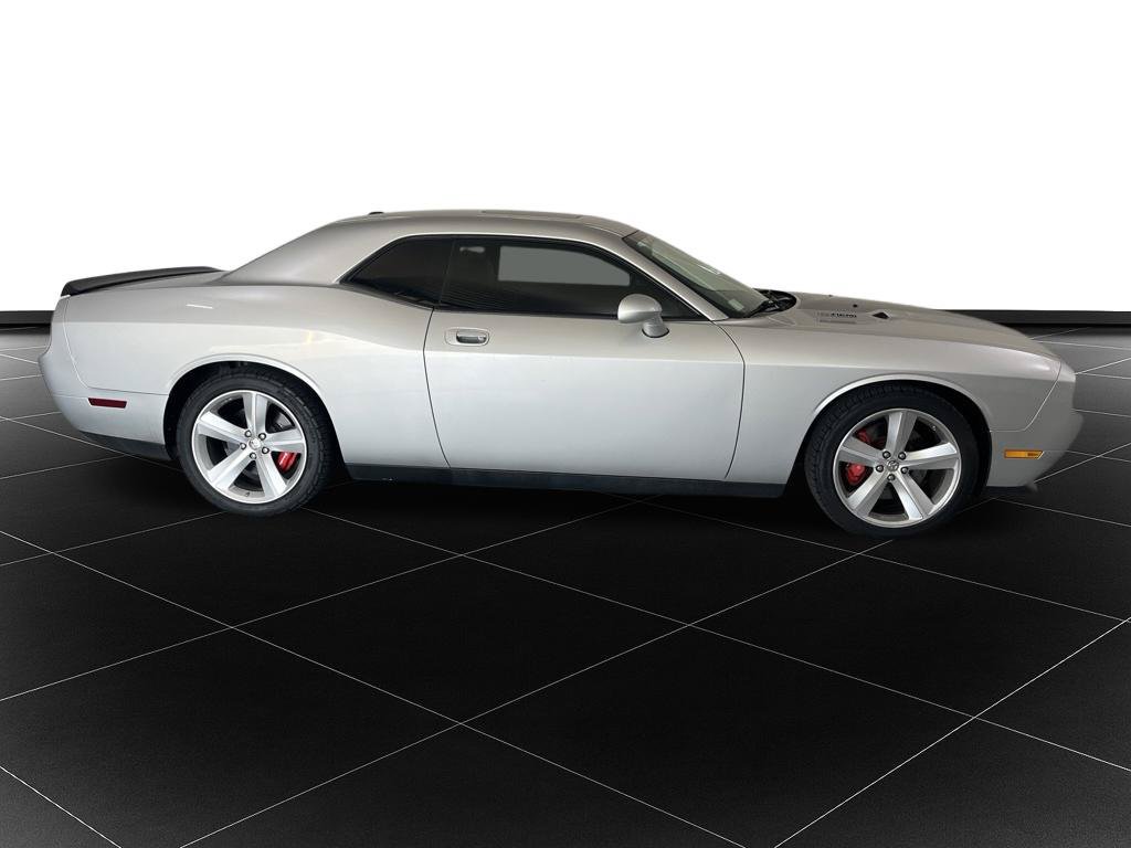 Used 2009 Dodge Challenger SRT8 w/ SRT Option Group II RWD image 6
