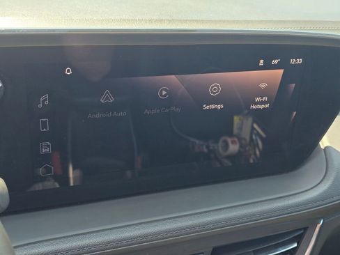 Used 2024 Buick Encore GX Sport Touring image 25