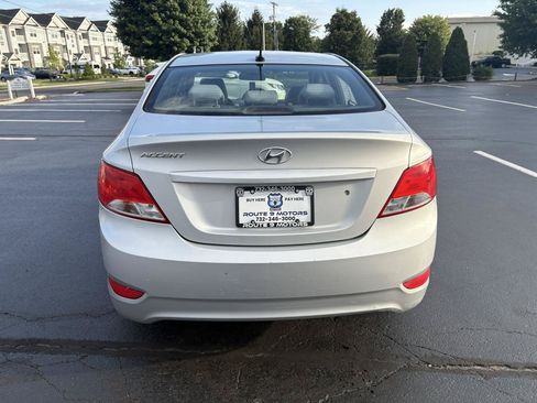 Used 2017 Hyundai Accent SE FWD image 5