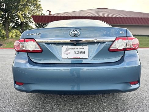 Used 2013 Toyota Corolla LE FWD image 42