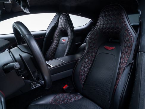 Used 2017 Aston Martin Rapide S RWD image 22