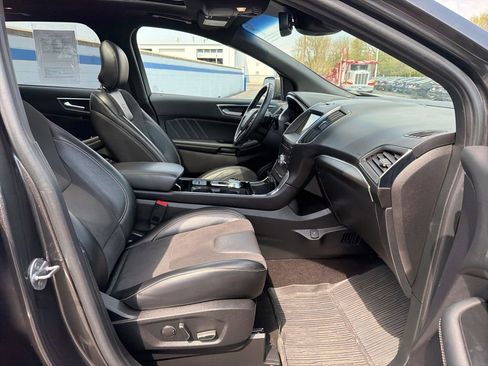 Used 2019 Ford Edge ST w/ Convenience Package AWD/4WD image 25