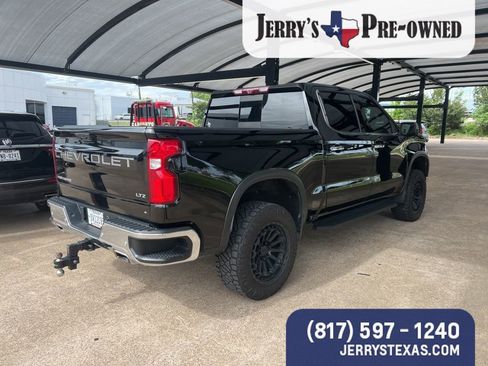 Used 2022 Chevrolet Silverado 1500 LTZ w/ LTZ Premium Package image 4