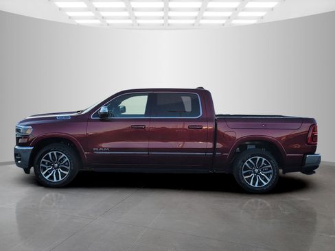 Used 2025 RAM 1500 Limited w/ Trailer Tow Group image 7