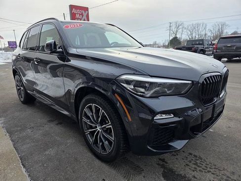 Used 2021 BMW X5 xDrive40i w/ M Sport Package image 2