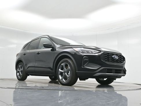 New 2025 Ford Escape ST-Line w/ Tech Pack #1 image 44