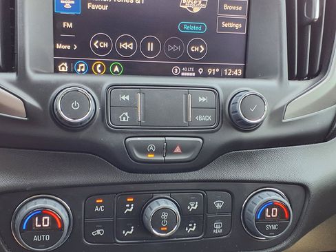 Used 2024 GMC Terrain AT4 w/ Infotainment Package II AWD/4WD image 17