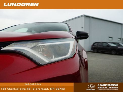 Used 2018 Toyota RAV4 LE w/ All Weather Liner Package AWD/4WD image 35