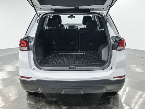 Used 2023 Chevrolet Equinox LS w/ LS Convenience Package image 7