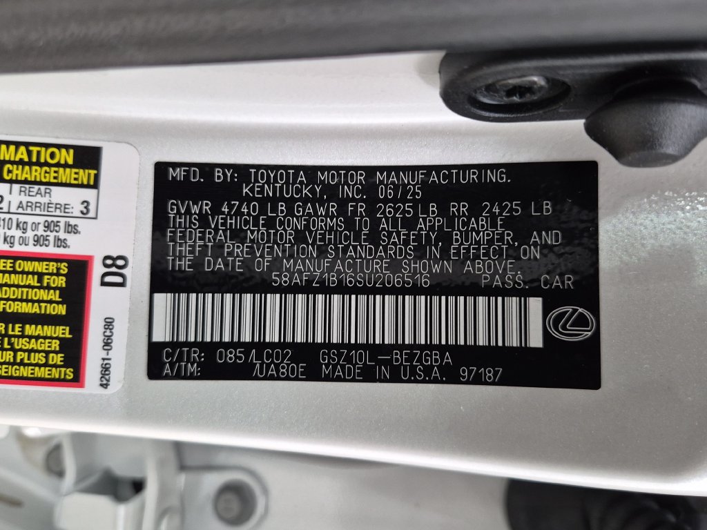 Used 2025 Lexus ES 350 Ultra Luxury w/ Accessory Package (Z1) FWD image 34