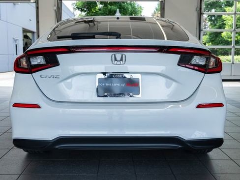 Used 2024 Honda Civic EX-L image 5