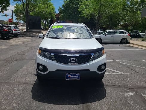 Used 2011 Kia Sorento LX w/ Convenience Pkg AWD/4WD image 3