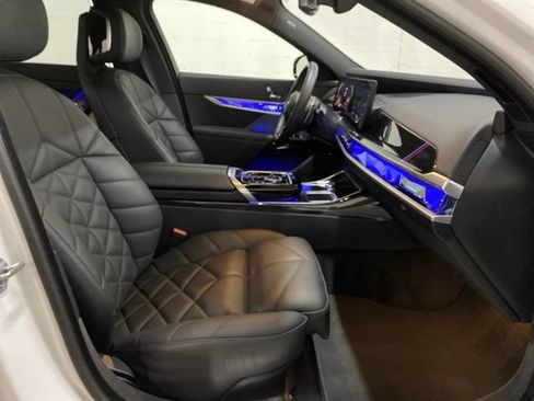 Used 2026 BMW 740i RWD image 86