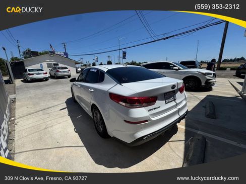 Used 2020 Kia Optima LX FWD image 5