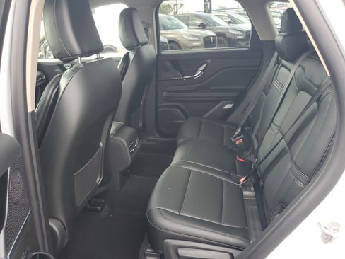 New 2026 Lincoln Corsair Premiere image 25