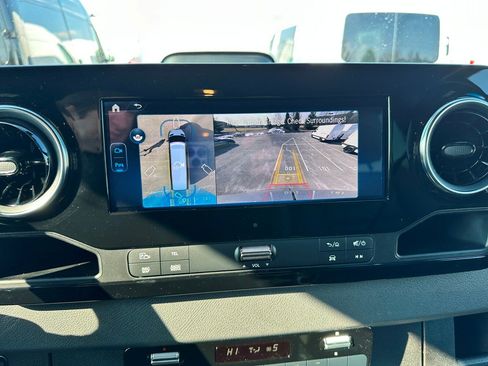 New 2026 Mercedes-Benz Sprinter 2500 image 18