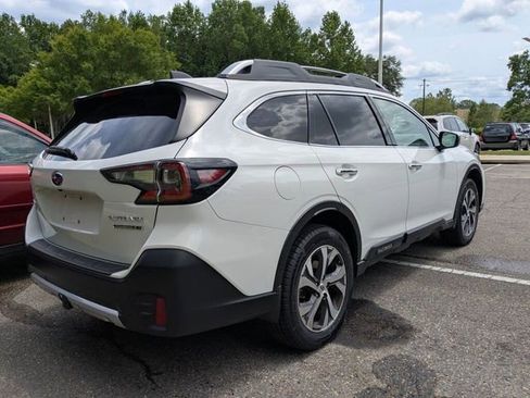 Used 2021 Subaru Outback Touring XT AWD/4WD image 3